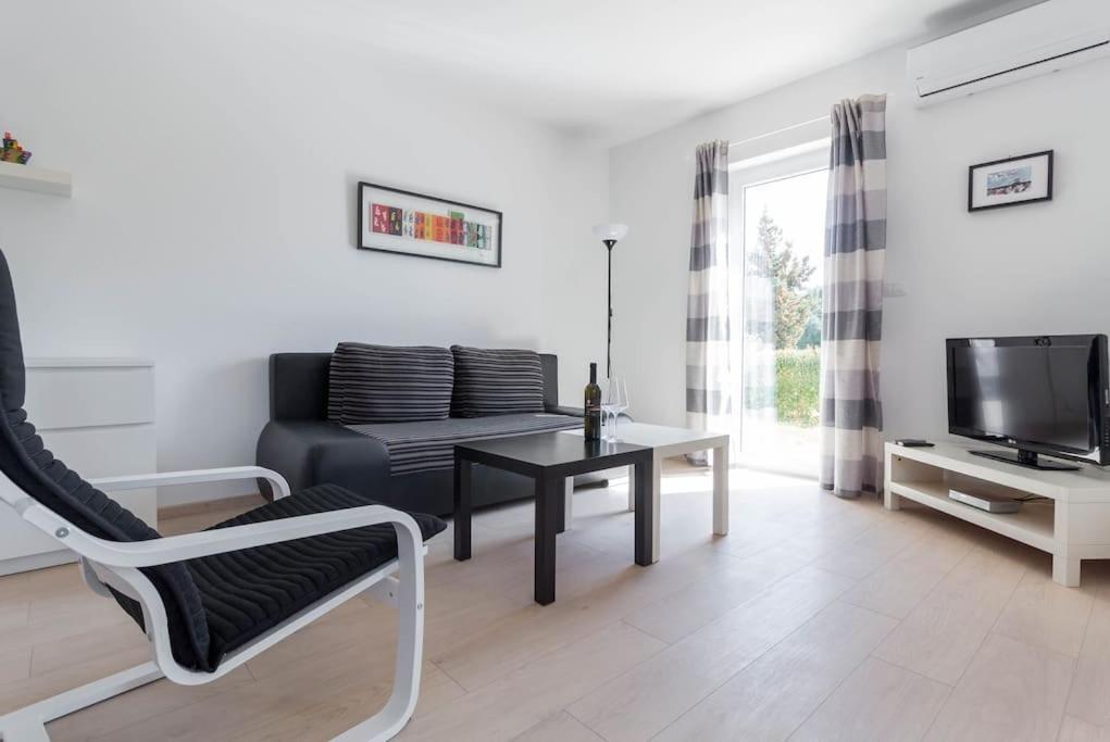 Apartments Punta Premantura Extérieur photo